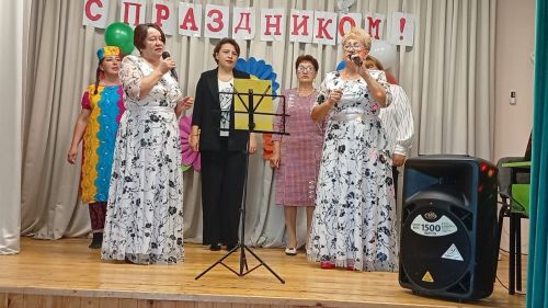 В Байряки-Тамакском СДК состоялась праздничная музыкальная программа