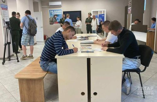 В Татарстане повысили единовременную выплату контрактникам до 3,1 млн рублей