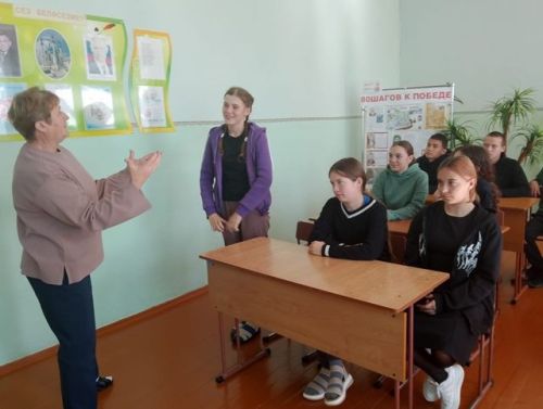 В Байрякинской школе прошла интеллектуальная игра «Что? Где? Когда?»