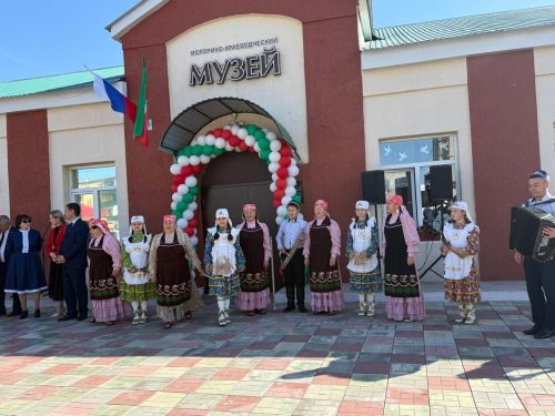 Распахнули двери обновленные очаги культуры