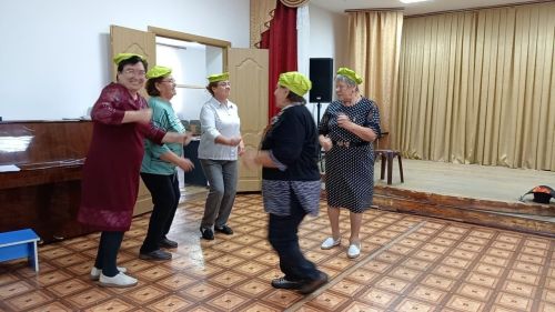 В Дым-Тамакском сельском поселении чествовали старшее поколение