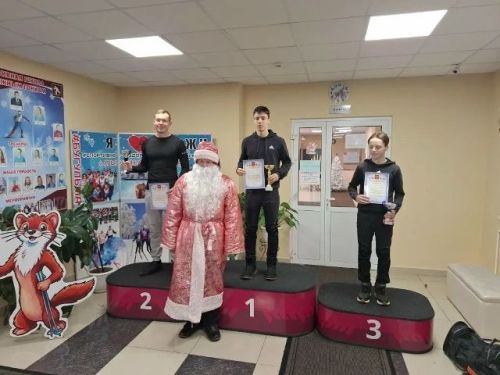 Предновогодние соревнования лыжников в Бугульме