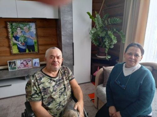 Визит по зову сердца: работники культуры Абсалямово поддержали земляка