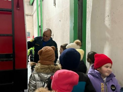 Огнеборцы открыли двери: экскурсия, которую не забудут