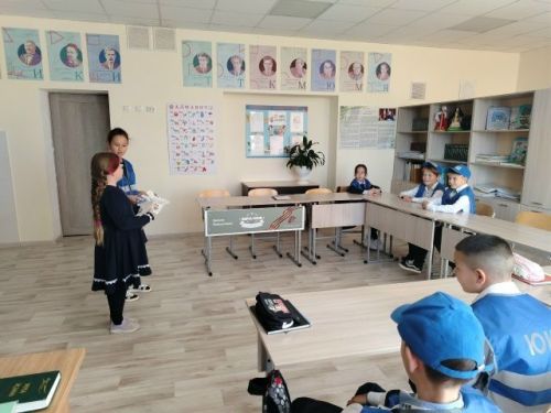 Юные инспекторы движения рассказали, как безопасно ездить на велосипеде