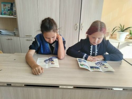 Юные инспекторы движения рассказали, как безопасно ездить на велосипеде
