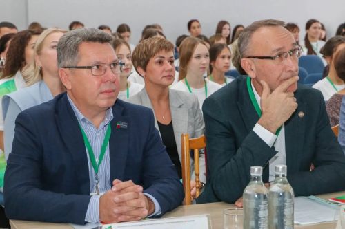 Их объединяют добрые дела