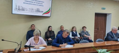 Зимняя готовность дорожных служб и безопасность на дорогах: итоги оперативного совещания