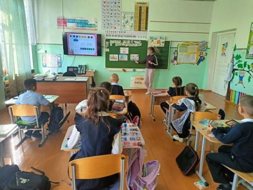 В Байрякинской школе прошёл тематический познавательный час