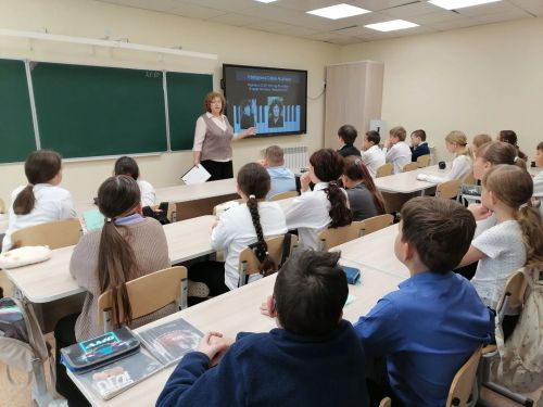 Встреча с миром Софии Губайдулиной: музыкальный час для школьников