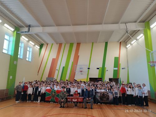 Парта Героя появилась в Уруссинской школе №3