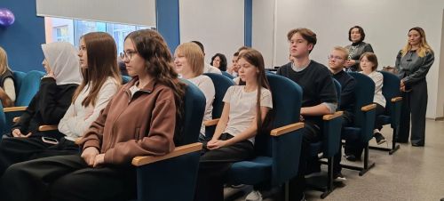 С будущими выпускниками школ – о профессиях