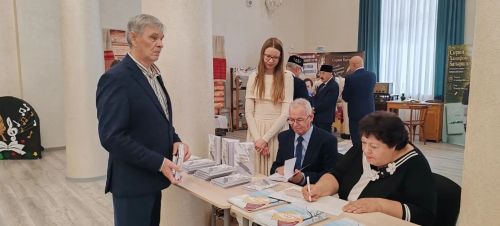 Две судьбы, как литературные светочи ютазинской земли