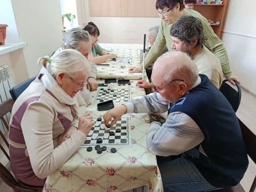 Шашечный турнир: игра вслепую?