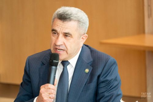 Ильсур Хадиуллин поздравил научных работников Татарстана
