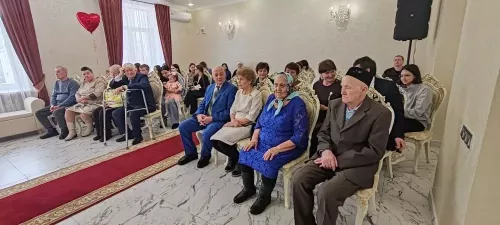 Молодое поколение ютазинцев держит равнение на крепкие семьи