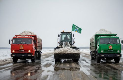 Ютазинский район встречает весну чистотой дворов!