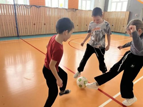 Спортивные игры в Старых Уруссу: в шаге от района