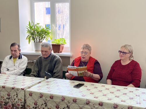 «Золотая россыпь стихов»: поэтическое ассорти в честь Всемирного дня поэзии