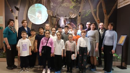 Вместе в мир загадок: семейный выход в музей