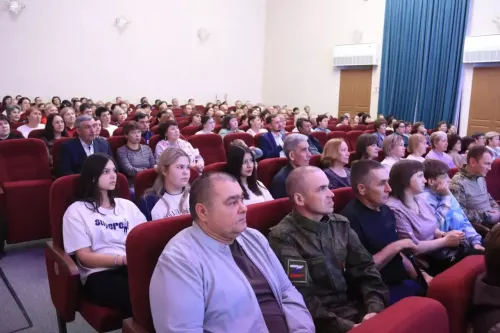 Благотворительный концерт во имя мирных рассветов
