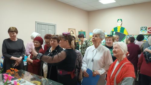В Ютазинском районе открылась выставка «Чудеса рукотворные»