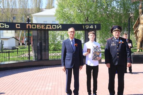 В сквере Победы прозвучала клятва юных сердец