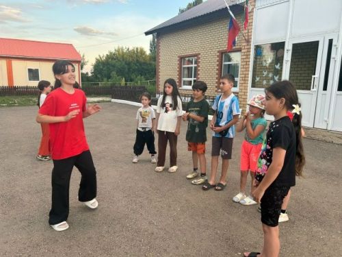 «Разноцветное лето»: игры, спорт, драйв