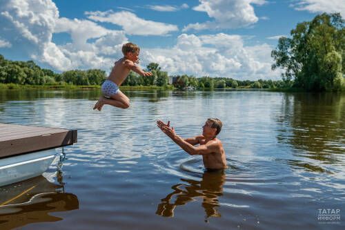Осторожно, вода: в Роспотребнадзоре РТ предупредили о рисках купания на «диких» пляжах