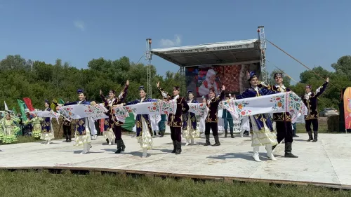 Кумыс-байрам звучал гимном возрождения