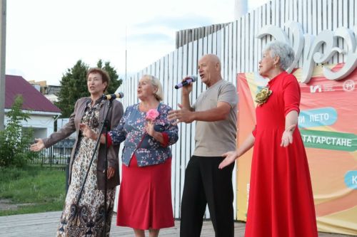 В парке «Семейный» состоялся концерт в рамках проекта «Активное долголетие»