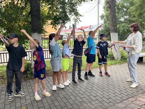 От пазлов до эстафет: изучали флаг, соревновались и побеждали