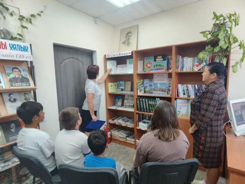 В Яссы-Тугайском СДК прошёл краеведческий час «Край мой родной Татарстан»
