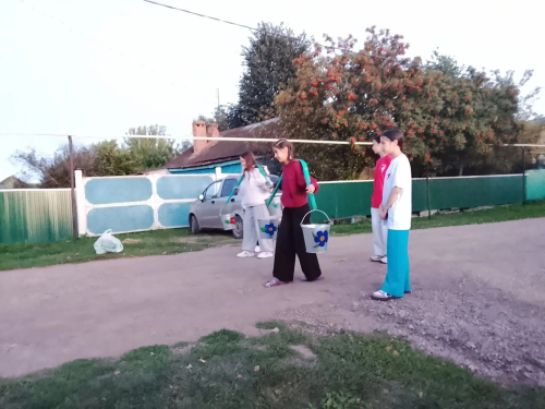 Душа села в одной улице
