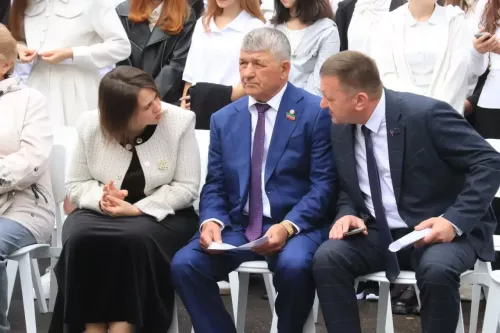 Школьные звонки оповестили о начале учебного года