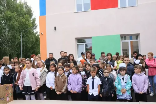 Школьные звонки оповестили о начале учебного года
