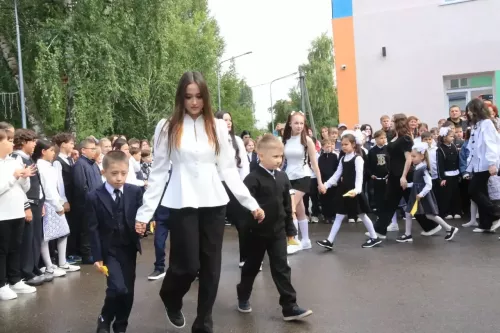 Школьные звонки оповестили о начале учебного года