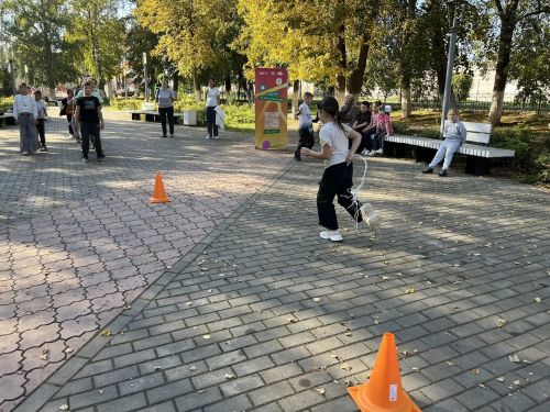 Книга — восьмое чудо света: библиотека устроила праздник для юных читателей