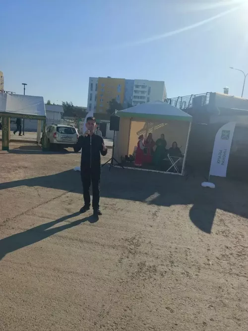 Артисты Ютазинского района подарили праздник гостям сельхозярмарки в Нижнекамске