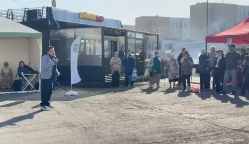 Артисты Ютазинского района подарили праздник гостям сельхозярмарки в Нижнекамске