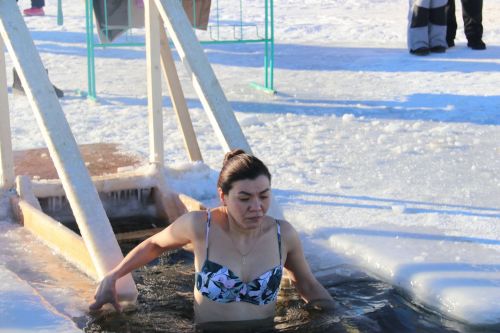 Православные ютазинцы окунулись в ледяную воду