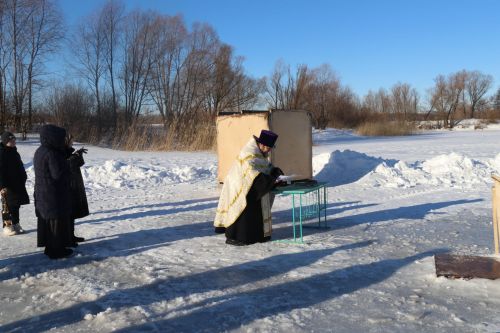 Православные ютазинцы окунулись в ледяную воду