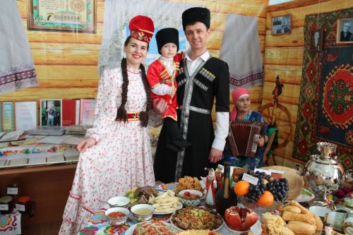 «Эхо веков – в истории семьи» («Тарихта без эзлебез»)