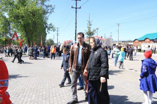 В посёлке Уруссу на славу отпраздновали 9 Мая