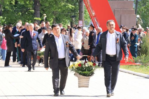 В посёлке Уруссу на славу отпраздновали 9 Мая