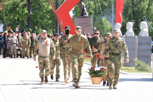 В посёлке Уруссу на славу отпраздновали 9 Мая