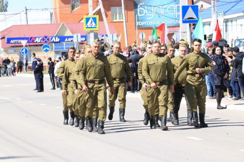 В посёлке Уруссу на славу отпраздновали 9 Мая