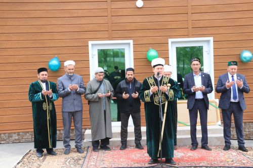 Дым-Тамакская мечеть распахнула двери