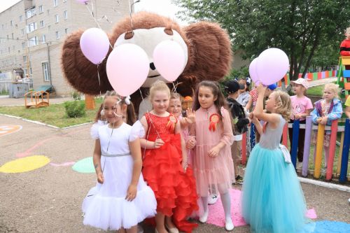Мирное небо – красивые дети