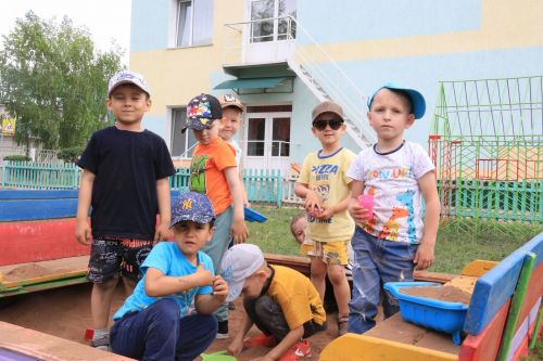 Мирное небо – красивые дети